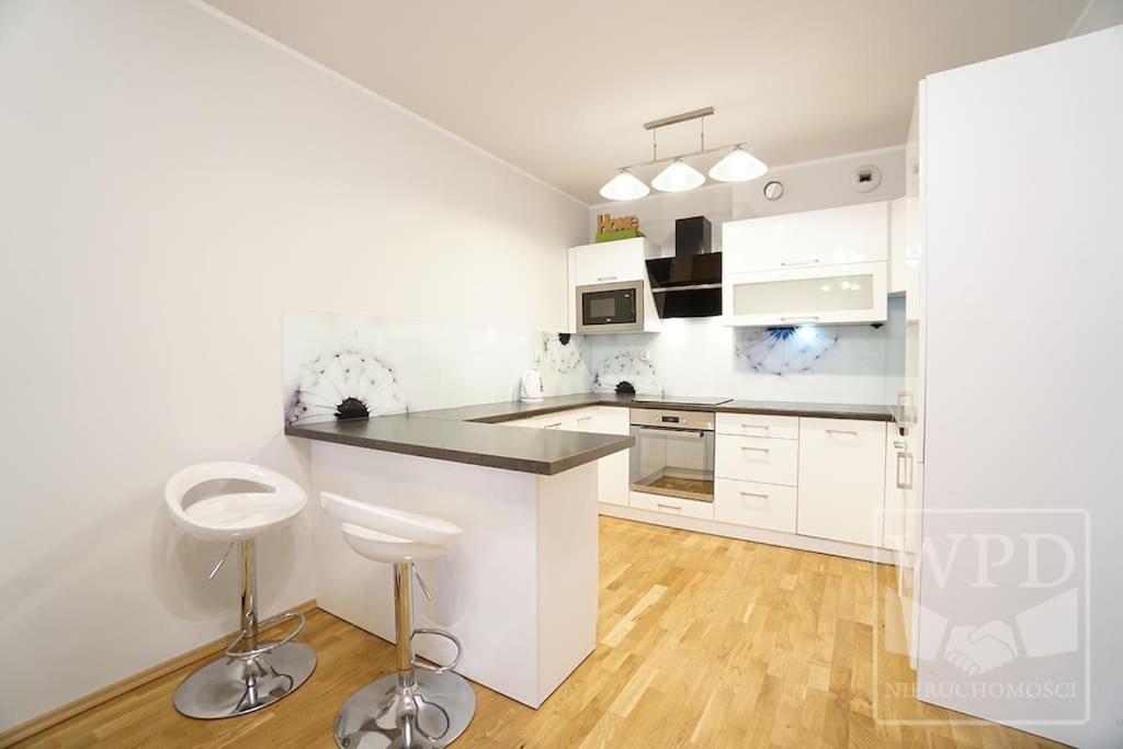 Modern Apartment-City Center-New Building-Garage Wroclaw Luaran gambar