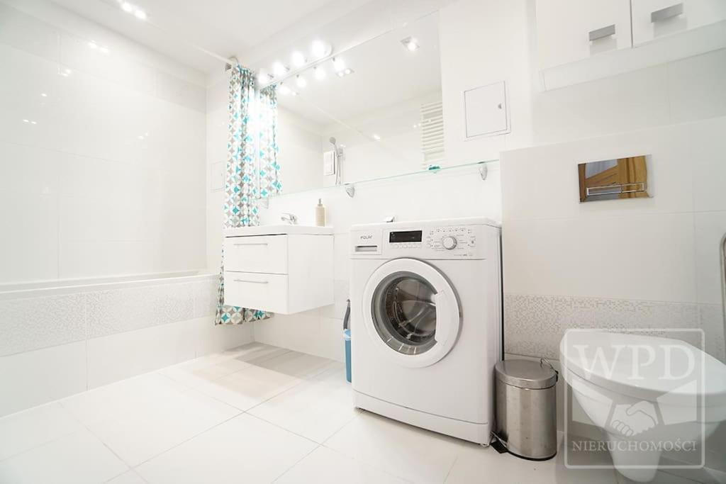 Modern Apartment-City Center-New Building-Garage Wroclaw Luaran gambar
