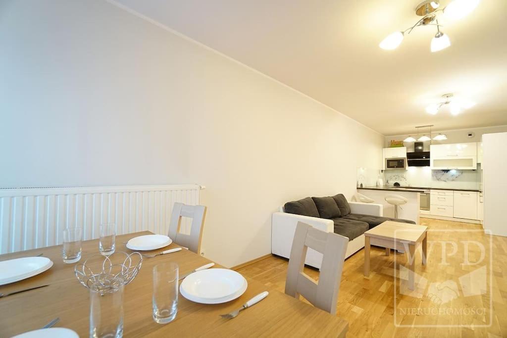 Modern Apartment-City Center-New Building-Garage Wroclaw Luaran gambar